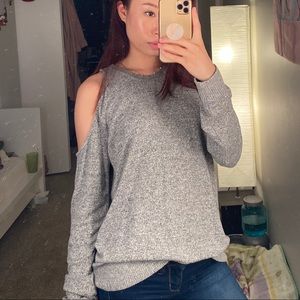 ABERCROMBIE OFF SHOULDER LONG SLEEVE